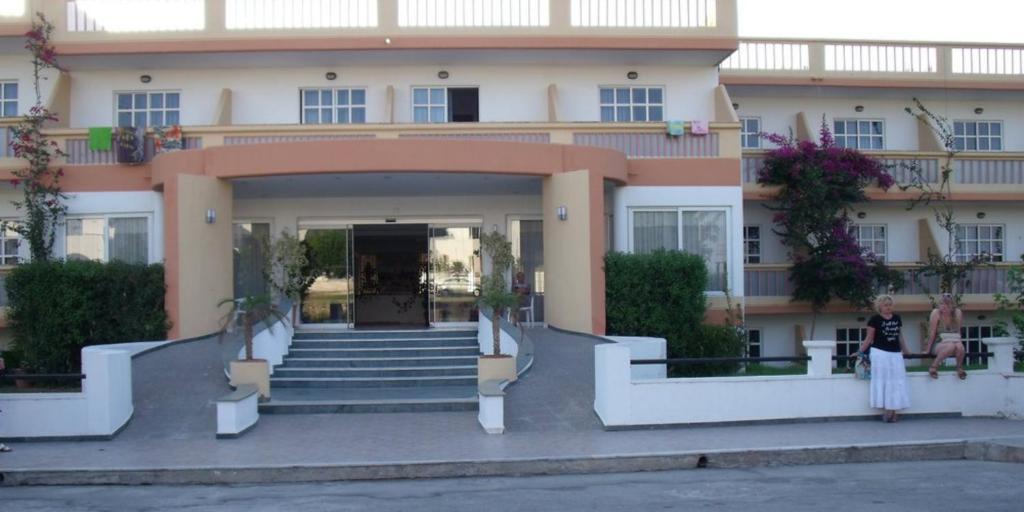 Alfa Hotel Колимбия Екстериор снимка