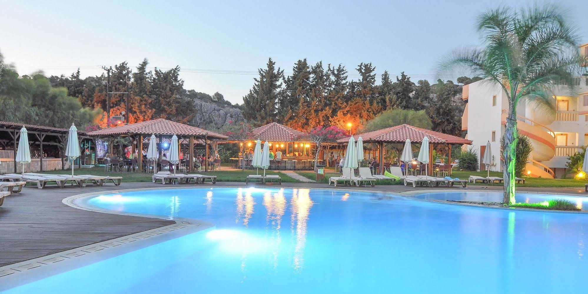 Alfa Hotel Колимбия Екстериор снимка