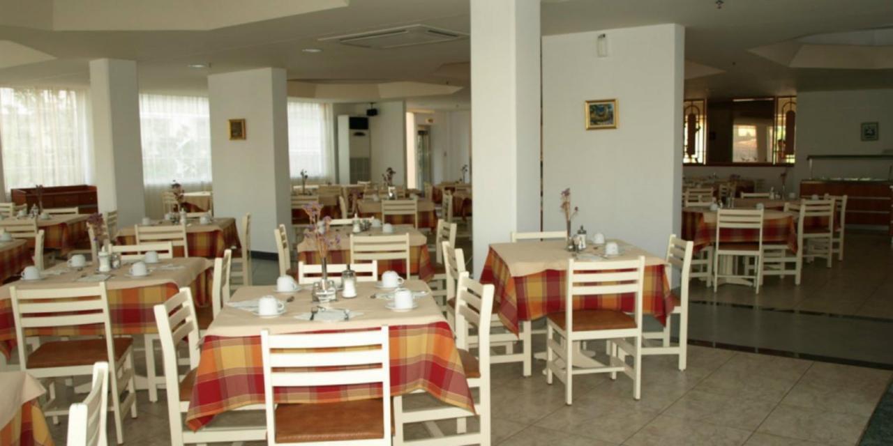 Alfa Hotel Колимбия Екстериор снимка