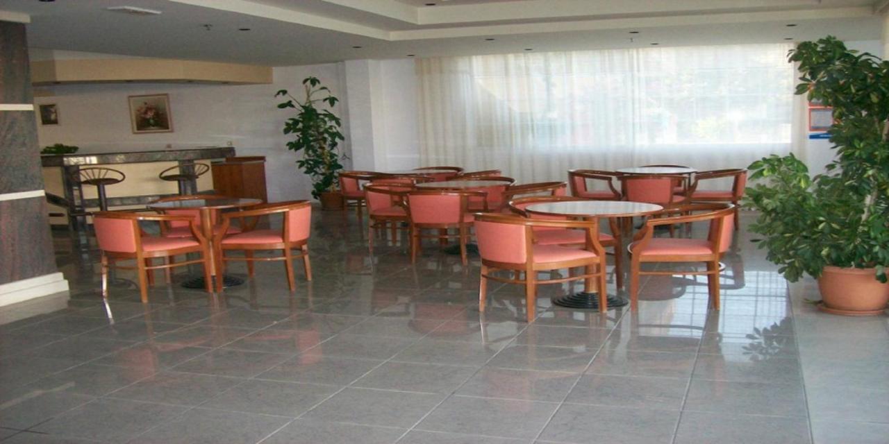Alfa Hotel Колимбия Екстериор снимка
